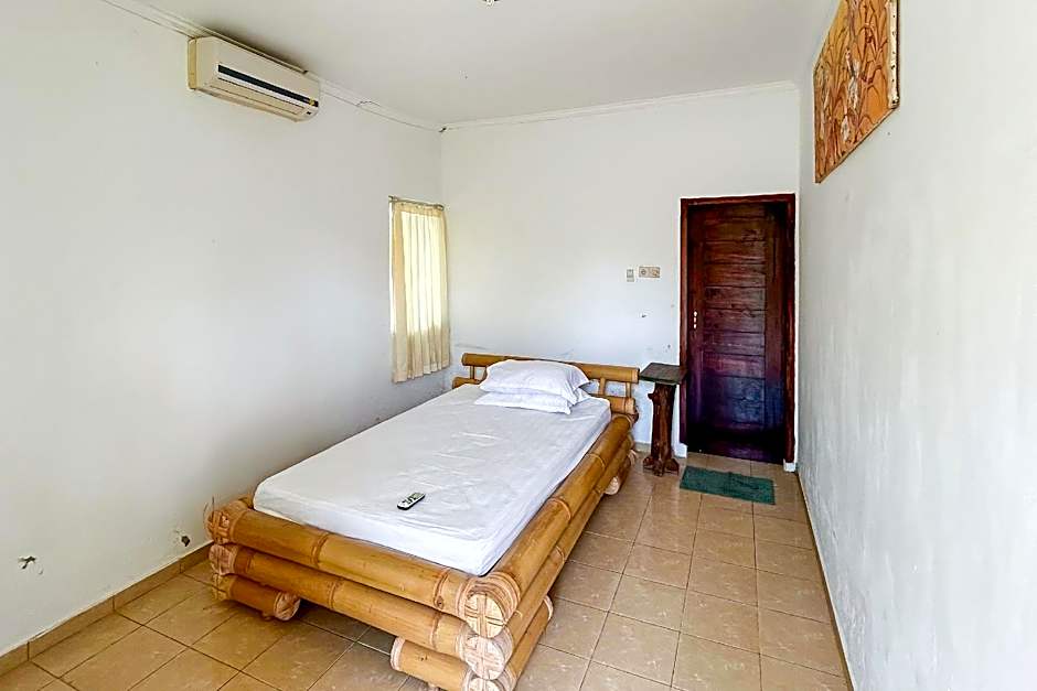 Hepi Bungalow Lovina Mitra RedDoorz