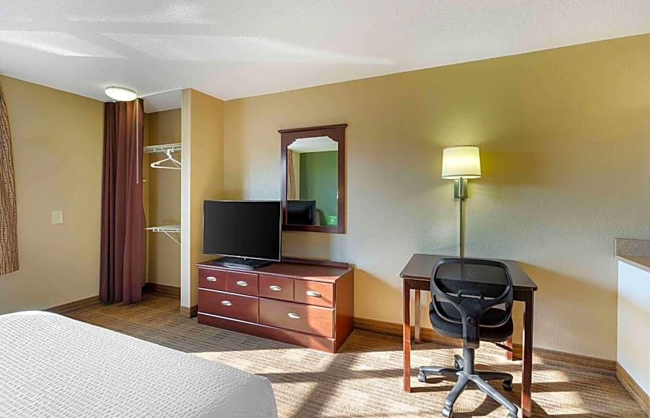 Extended Stay America Suites - Chicago - Vernon Hills - Lake Forest