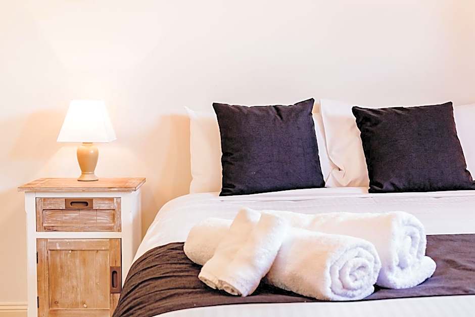 Bundanoon Country Inn Motel