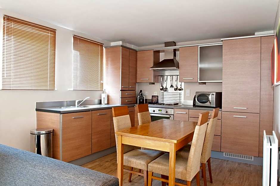 PREMIER SUITES Newcastle