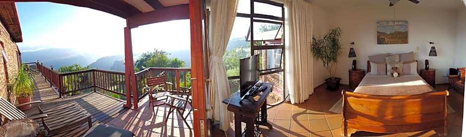 Acra-Retreat Mountain View Lodge