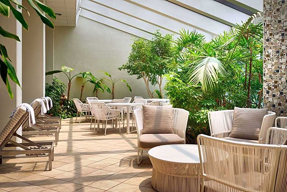 Embassy Suites By Hilton Hotel Richmond-Commerce Center