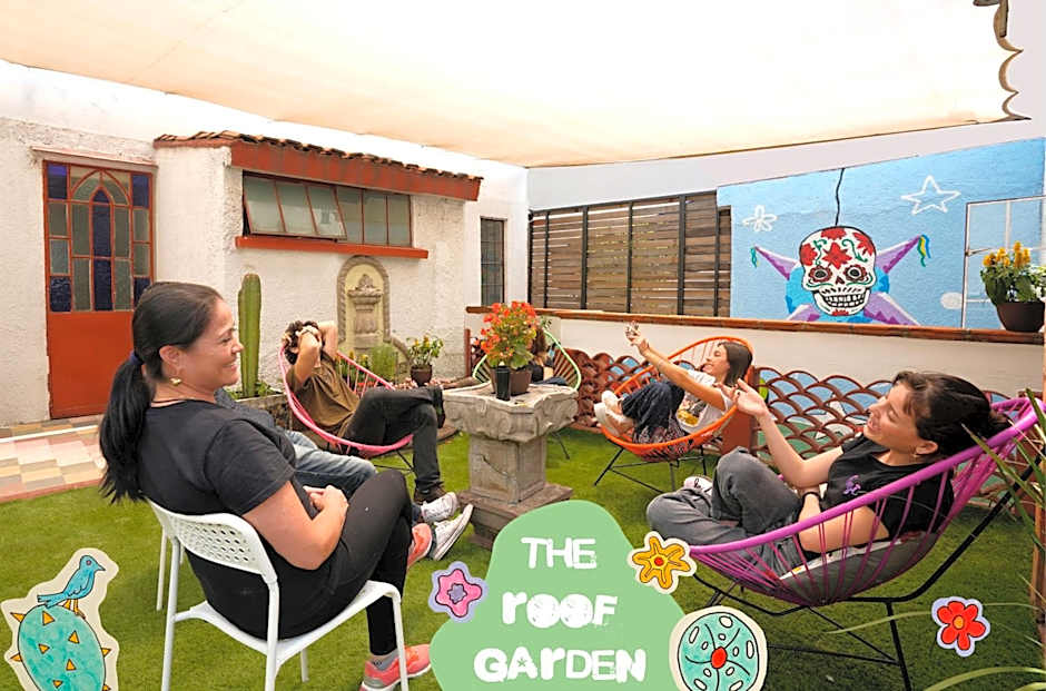 Hostal Fungi Casa Rosa