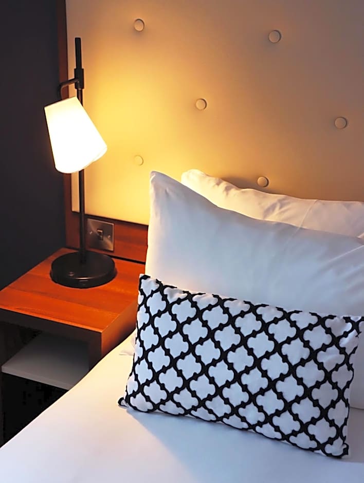 Garner Hotel Preston Samlesbury By IHG