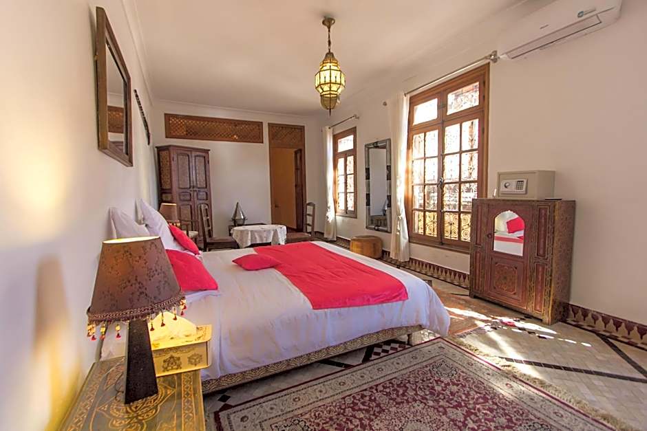 Riad 53 Fes - Luxury Oasis