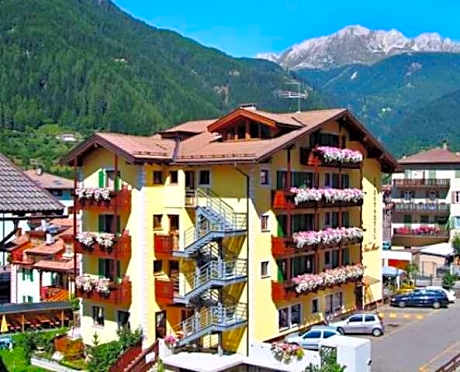 Sport Hotel Sass Maor