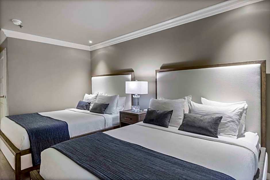 The Volare, Ascend Hotel Collection