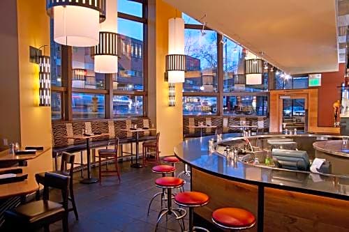 Silver Cloud Hotel - Seattle Broadway