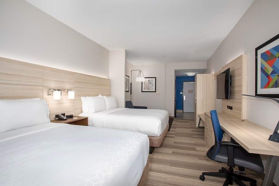 Holiday Inn Express & Suites Phoenix - Glendale Sports Dist By IHG