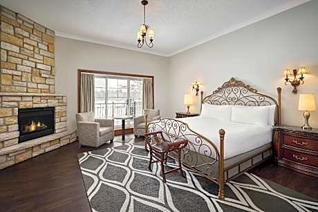 King Room with Sofa Bed and Jetted Tub