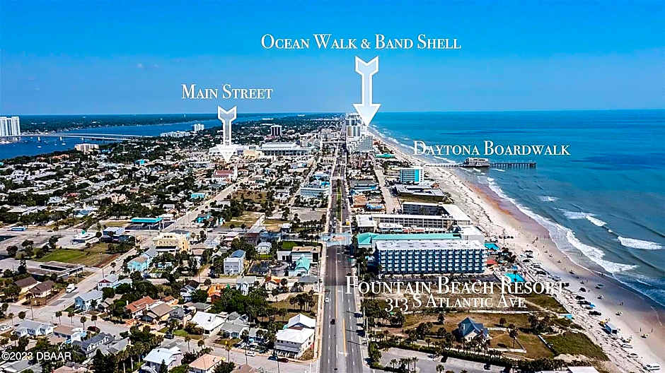 Luxury Beachfront Studio - Private Balcony with Ocean View - Heated Pool - Hot Tub - Tiki Bar - Sauna