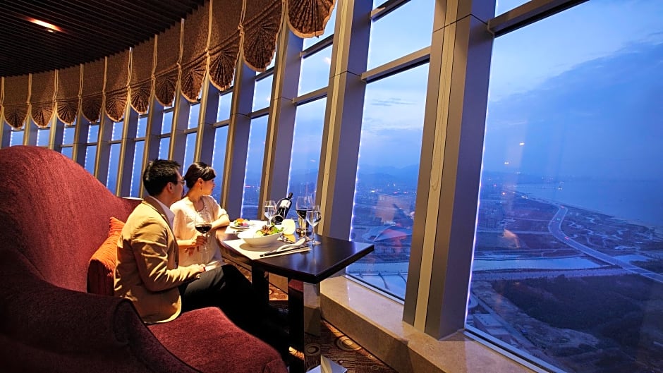 Crowne Plaza Yantai Sea View By IHG