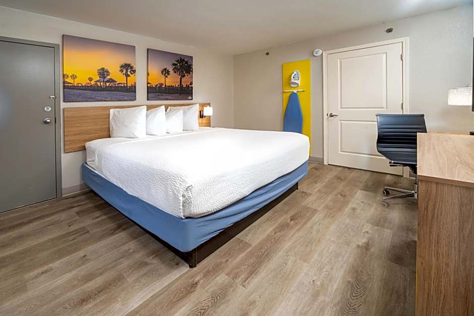 Days Inn by Wyndham Atlanta Stone Mountain