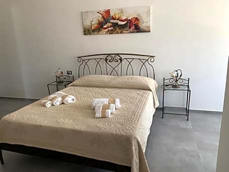 Deluxe Double Room with Extra Bed