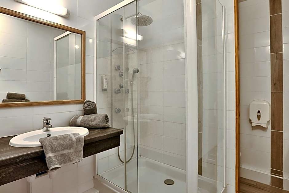 Logis Hotel Le Tropicana