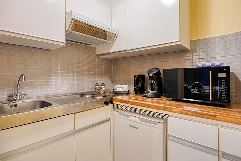 First Euroflat Hotel