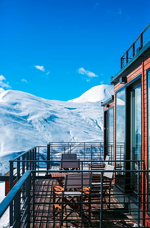 Quadrum Hotel