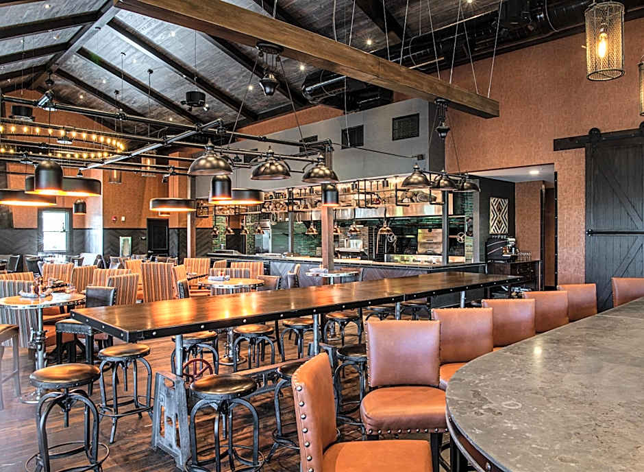 Craftsman Inn & Conference Center