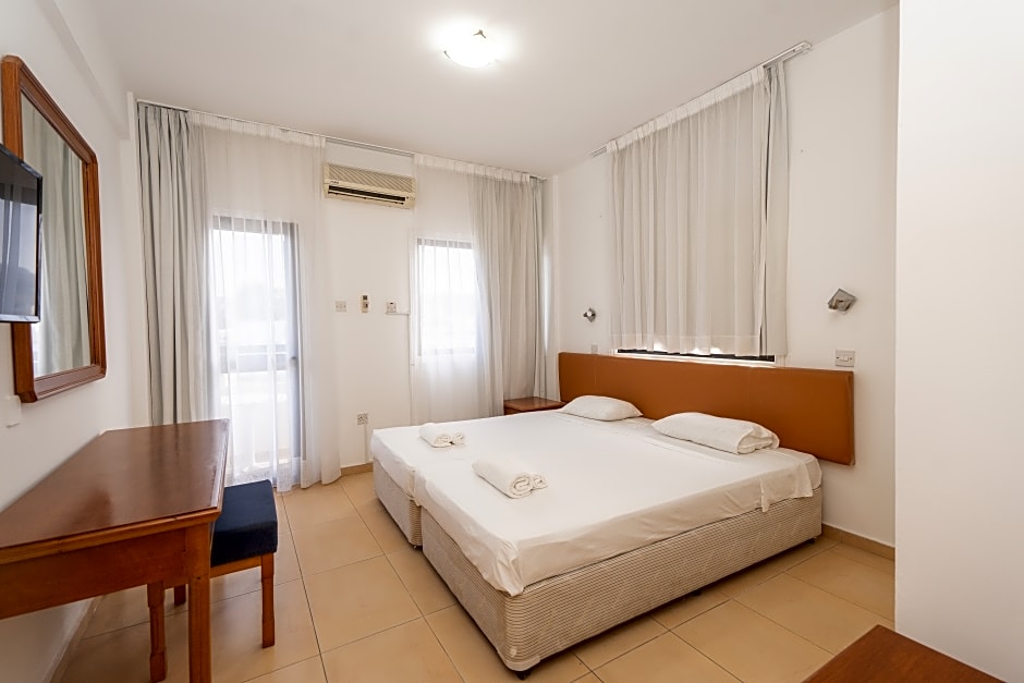 Flora Hotel Apartment