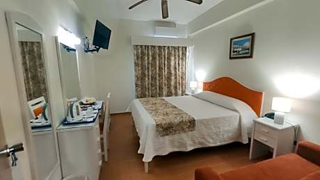 Double Room with Balcony and Side View