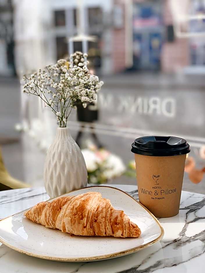 Wine&Pillow Hotel by Frapolli