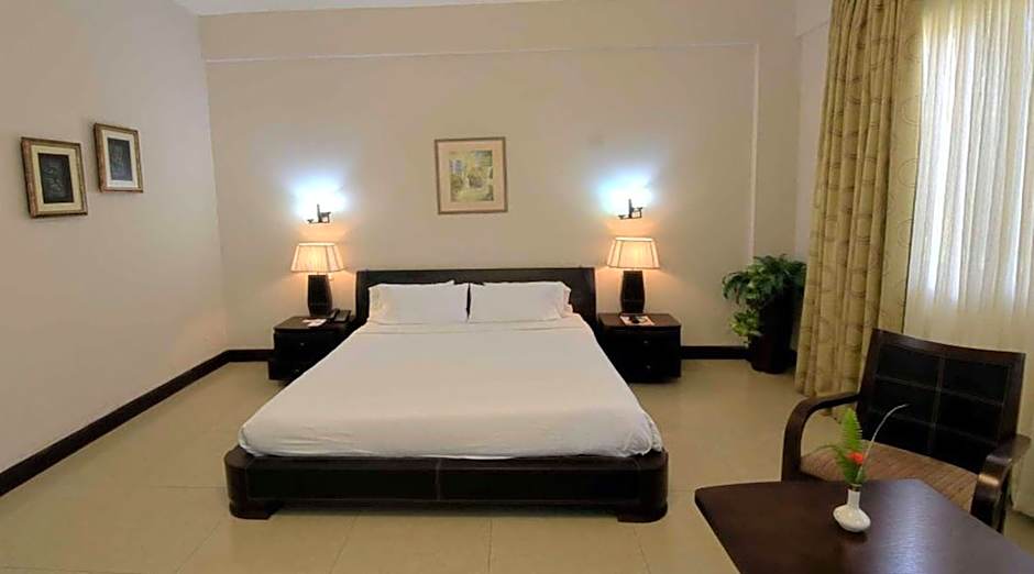 Grand Imperial Hotel