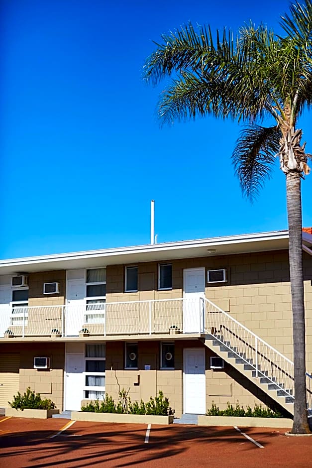 The Rose Hotel & Motel