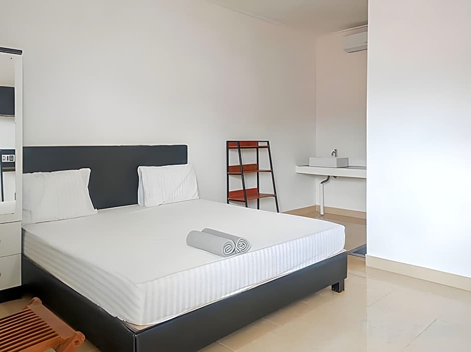 Urbanview Ava Guest House Goa Gong