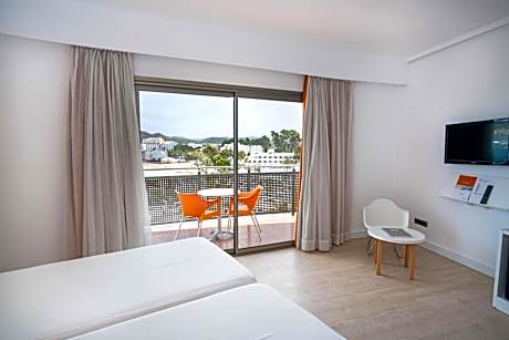 Double Superior Sea View