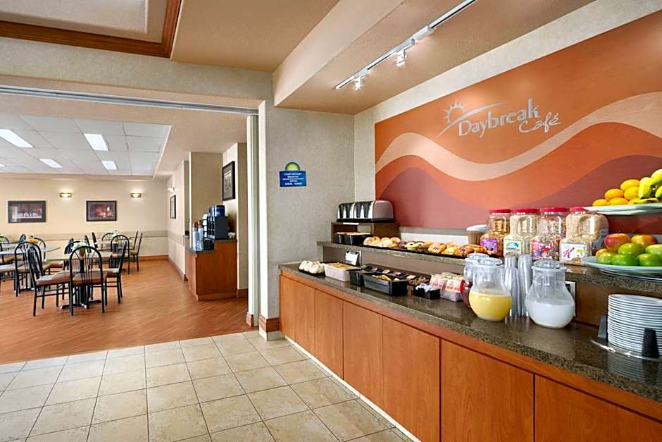 Days Inn by Wyndham Red Deer