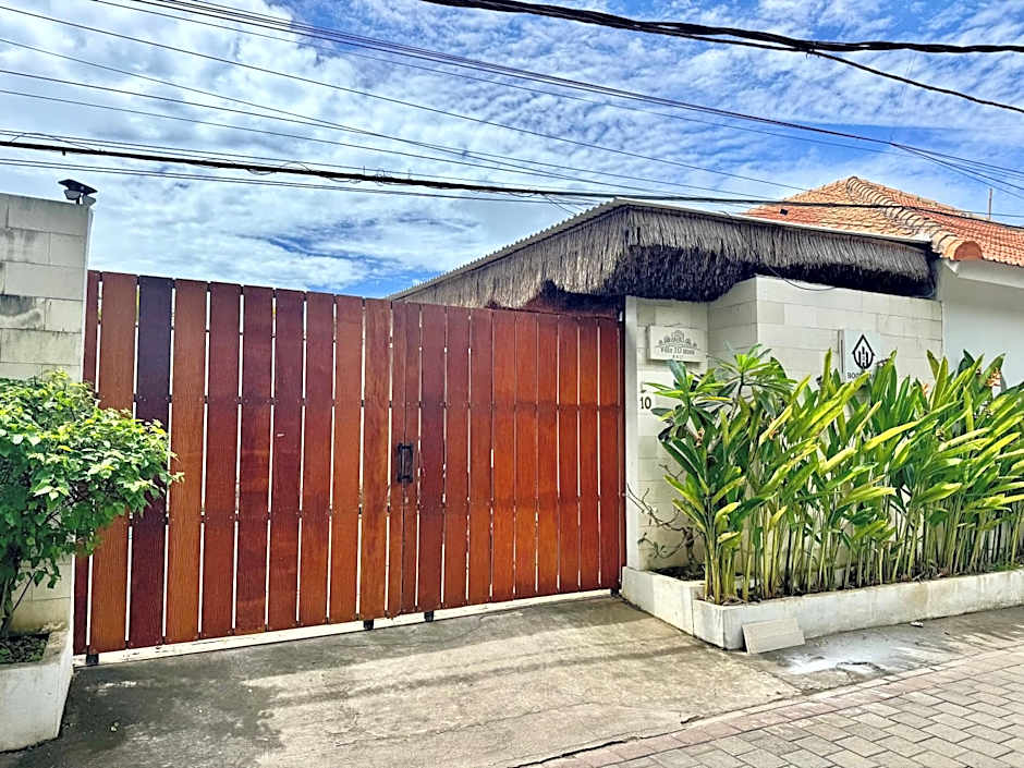 Villa 10 Rose Bali 3BR Luxury