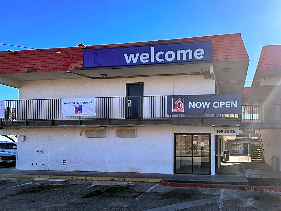 Studio 6 Lubbock, TX