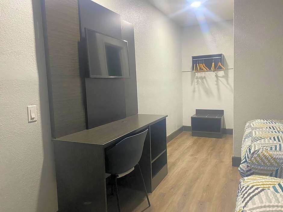 Motel 6-San Bernardino, CA - South