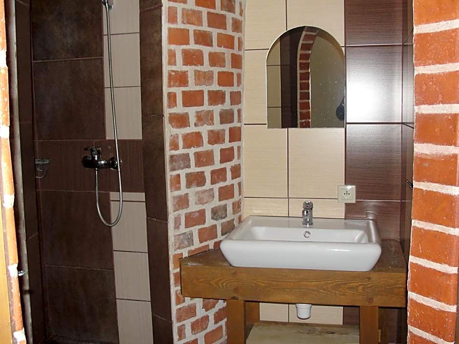 Pokoje i domki Saraceńska Chata