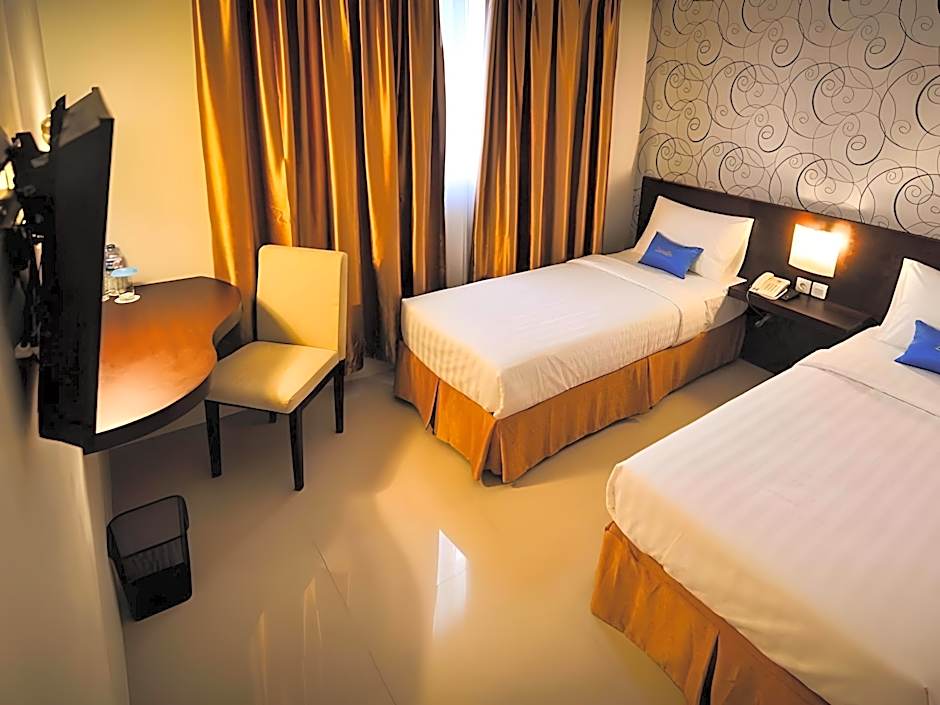 Zenith Hotel