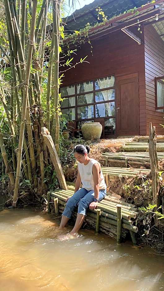 Brown House Chiangdao