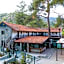 Pine View Boutique Hotel Adults Only