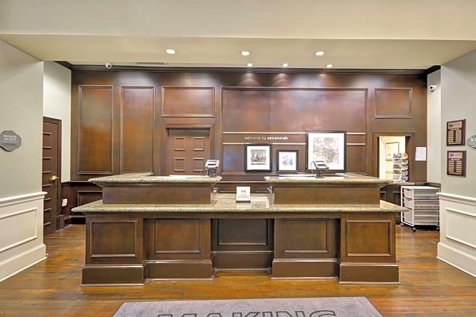 Hampton Inn & Suites Savannah