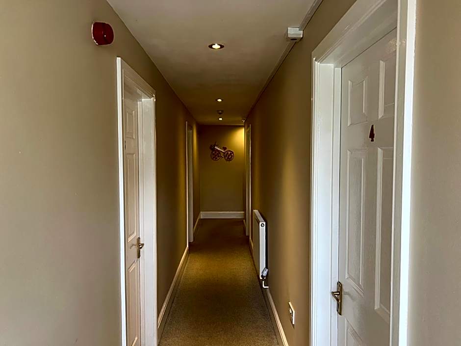 The Shoe Inn Rooms