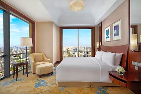 Executive Suite King