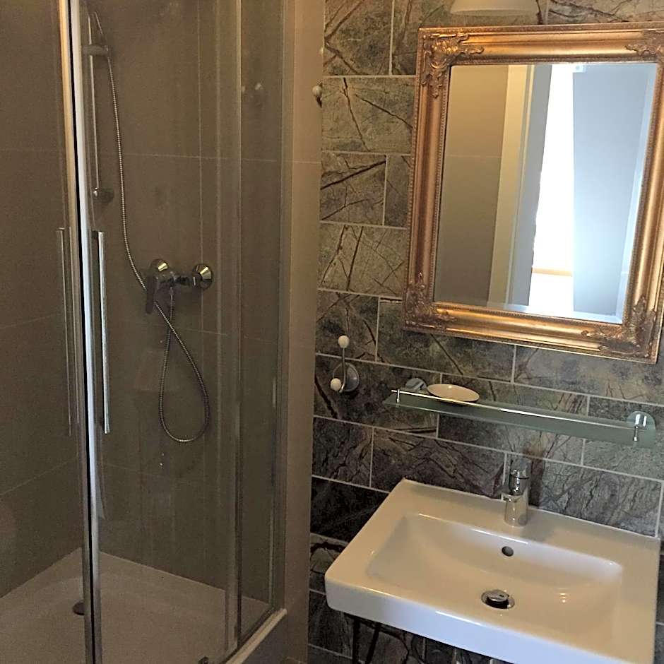 Villa Italiana pokoje z prywatnymi łazienkami & Odnowa Biologiczna