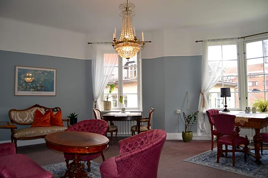 Leopold Boutique Hotel