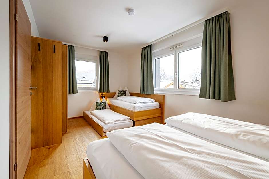 Photo 1 of 10 of 1 Bedroom Apartment