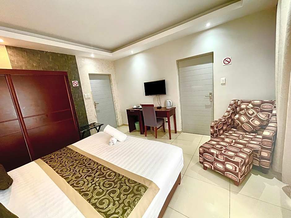 Azinnia Rivonia Guest House
