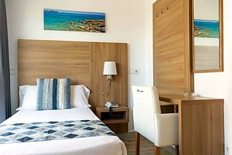 Single Room with Balcony