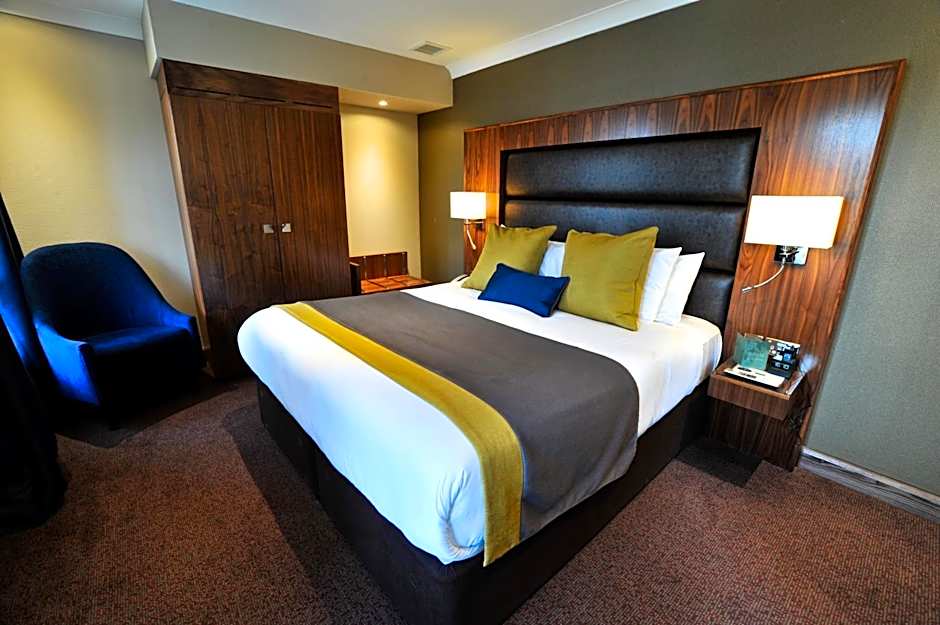 Frensham Pond Country House Hotel & Spa