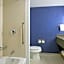 Fairfield Inn & Suites by Marriott Winchester