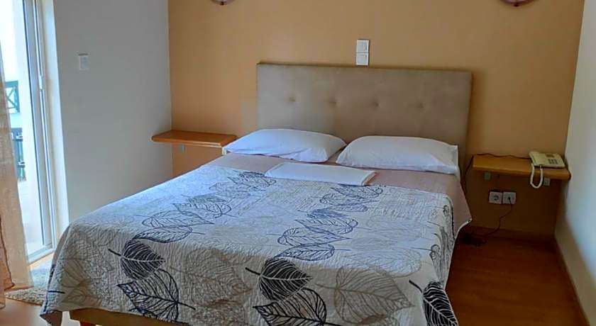 Hotel Anesi