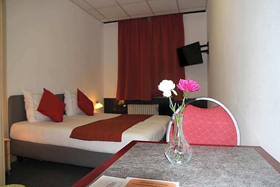 Hotel De Spiegel