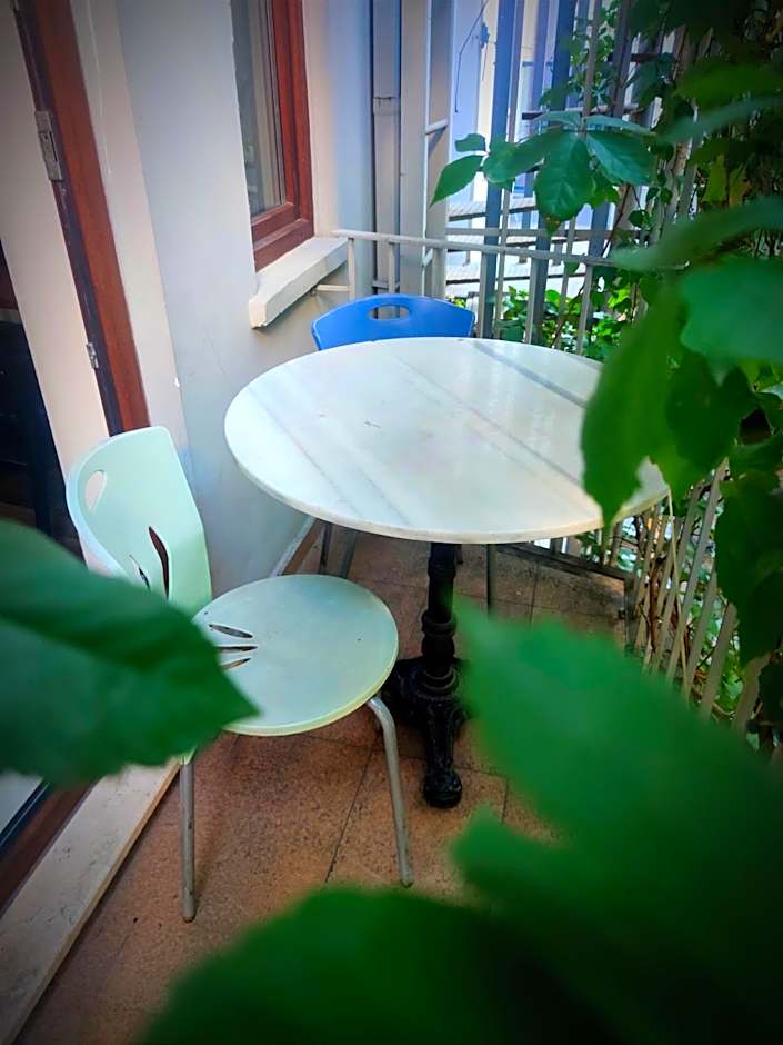 Mimoza İstiklal Apart Hotel